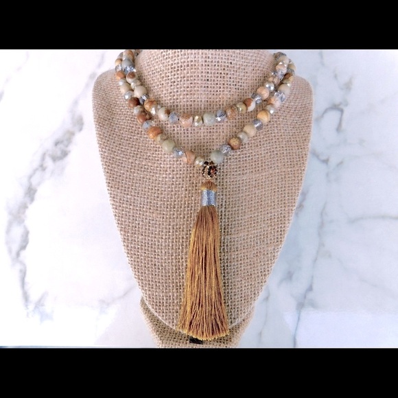 Bohemian Tribal brownish Necklace NWT - Picture 1 of 3